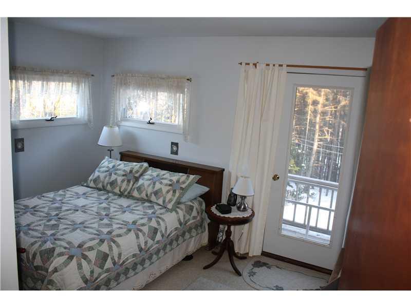 56 Grassy Road Orrs Island, ME 04066 - Photo 9 of 19 Bedroom.