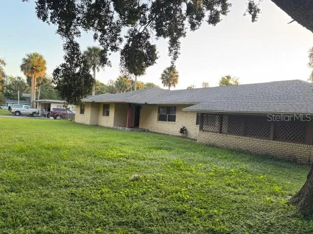 $2,000 | 112 Crescent Boulevard, Sanford, FL 32771