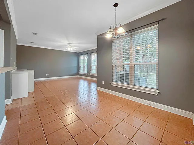 $169,900 | 710 East Boyd Drive, Unit 1306, Baton Rouge, LA 70808