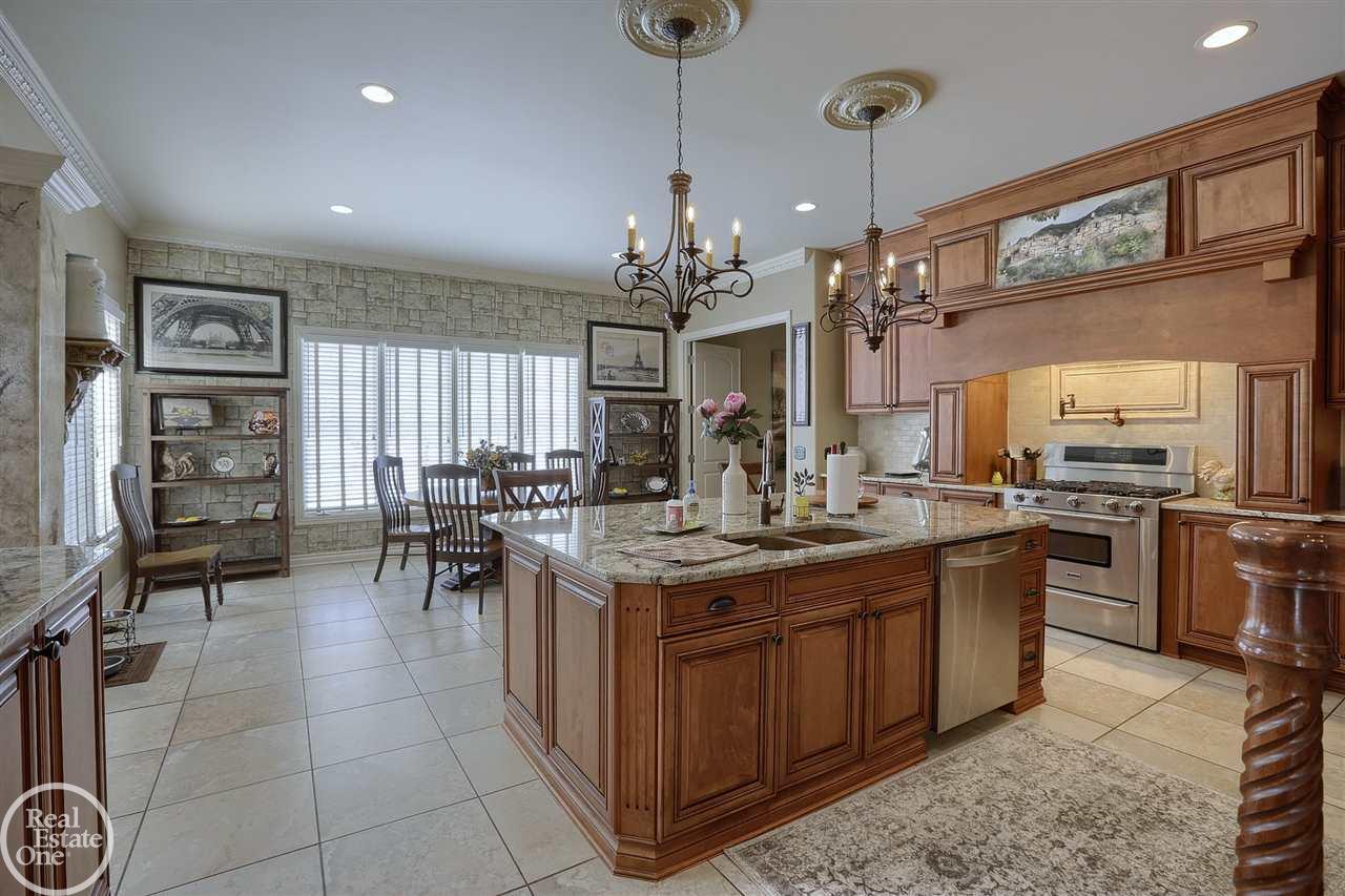 73051 Caldwell Lane Romeo, MI 48065 - Photo 18 of 60 50022329-17.JPG