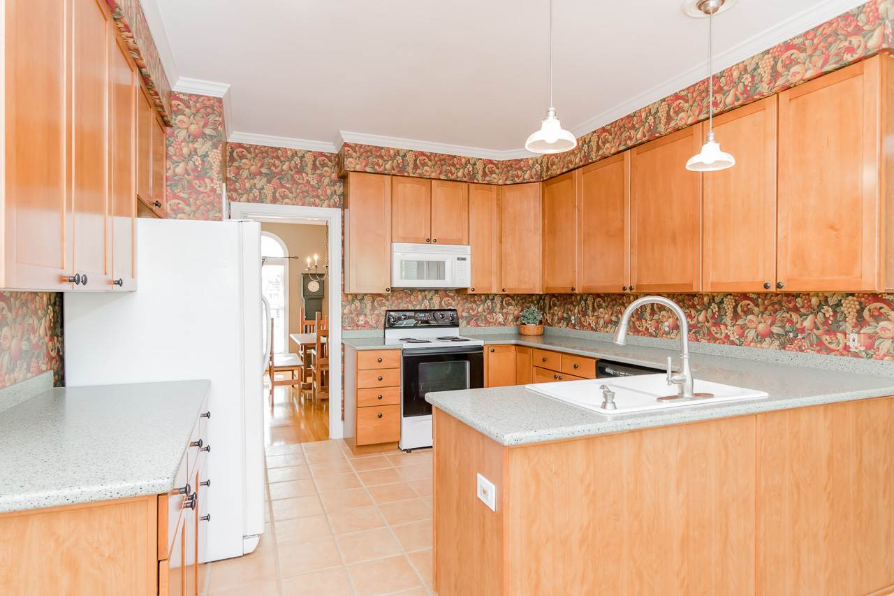 4808 Salem Ridge Road Holly Springs, NC 27540 - Photo 11 of 30 Kitchen