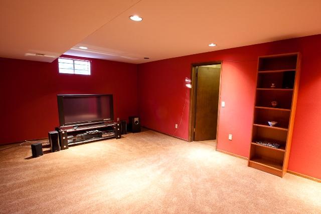 212 West Rainier Way Spokane, WA 99208 - Photo 16 of 20 Gallery Image 16