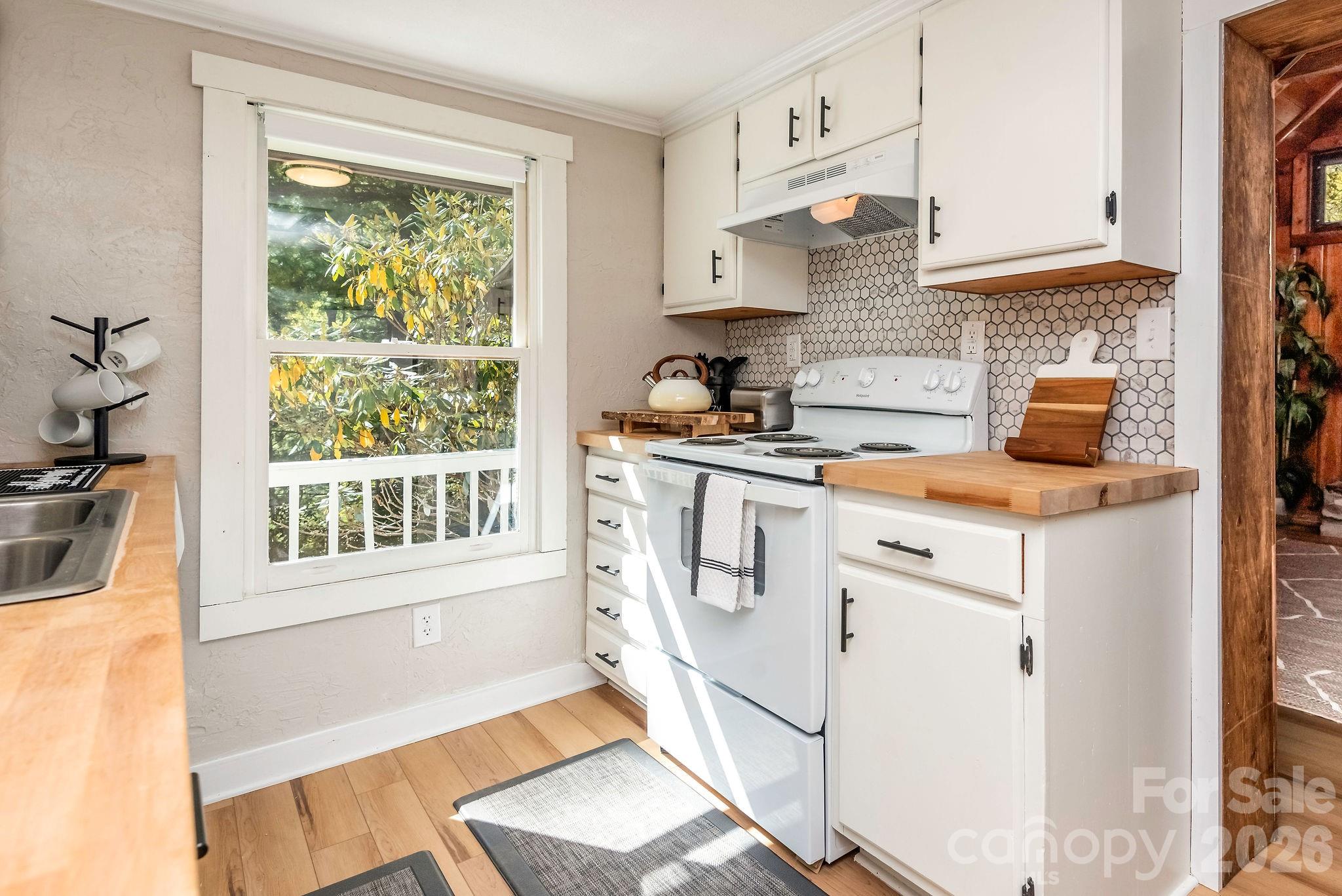 284 Grady Winkler Road Boone, NC 28607 - Photo 22 of 45