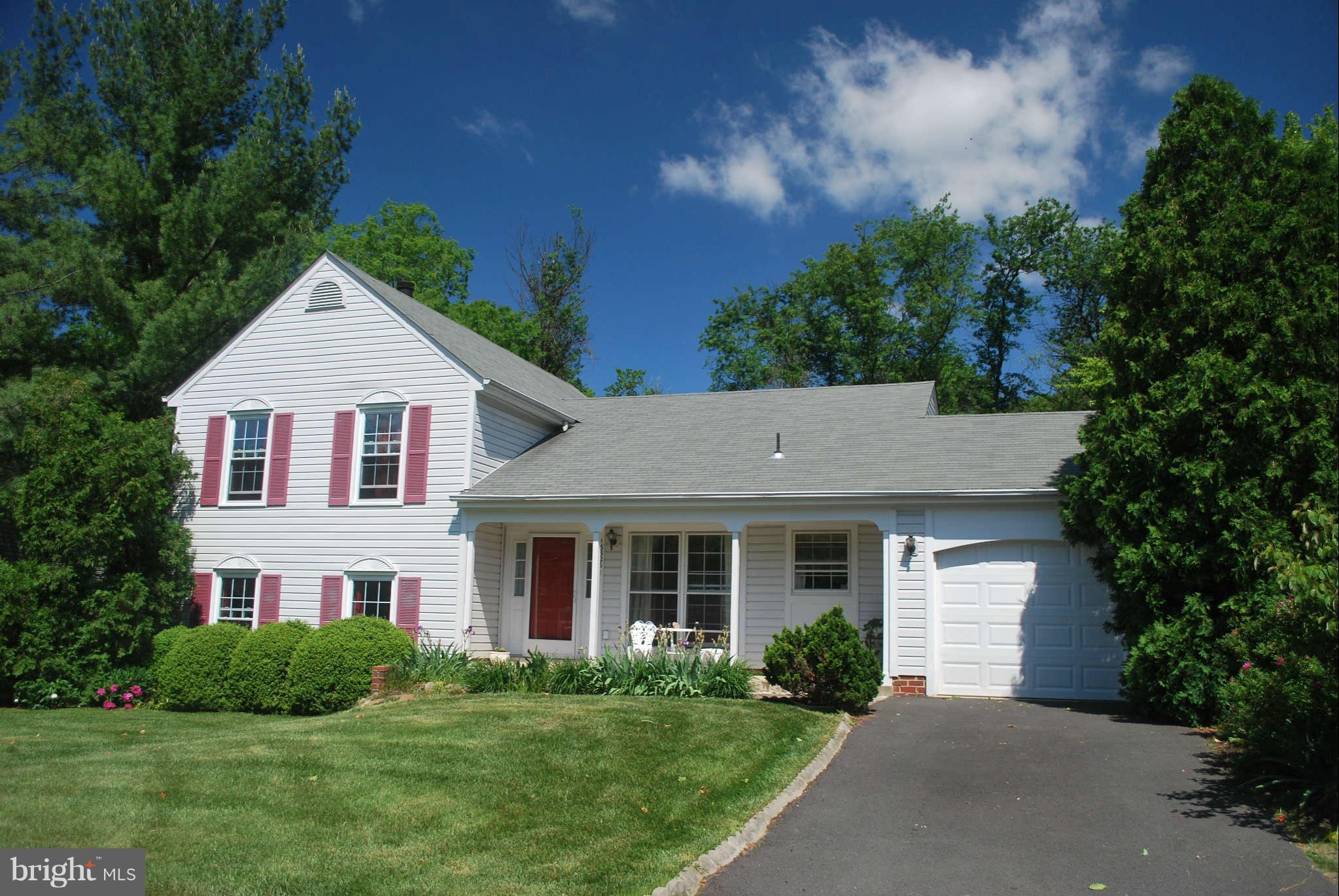 Exterior (Front)