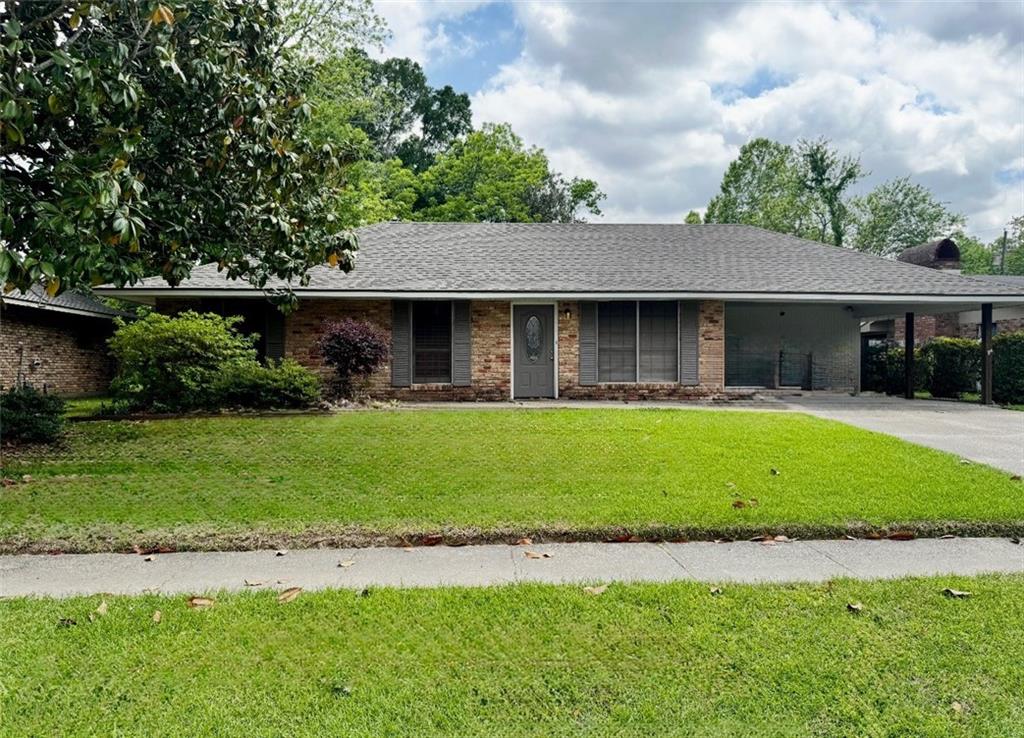 2753 Donald Drive Baton Rouge, LA 70816 - Photo 1 of 11
