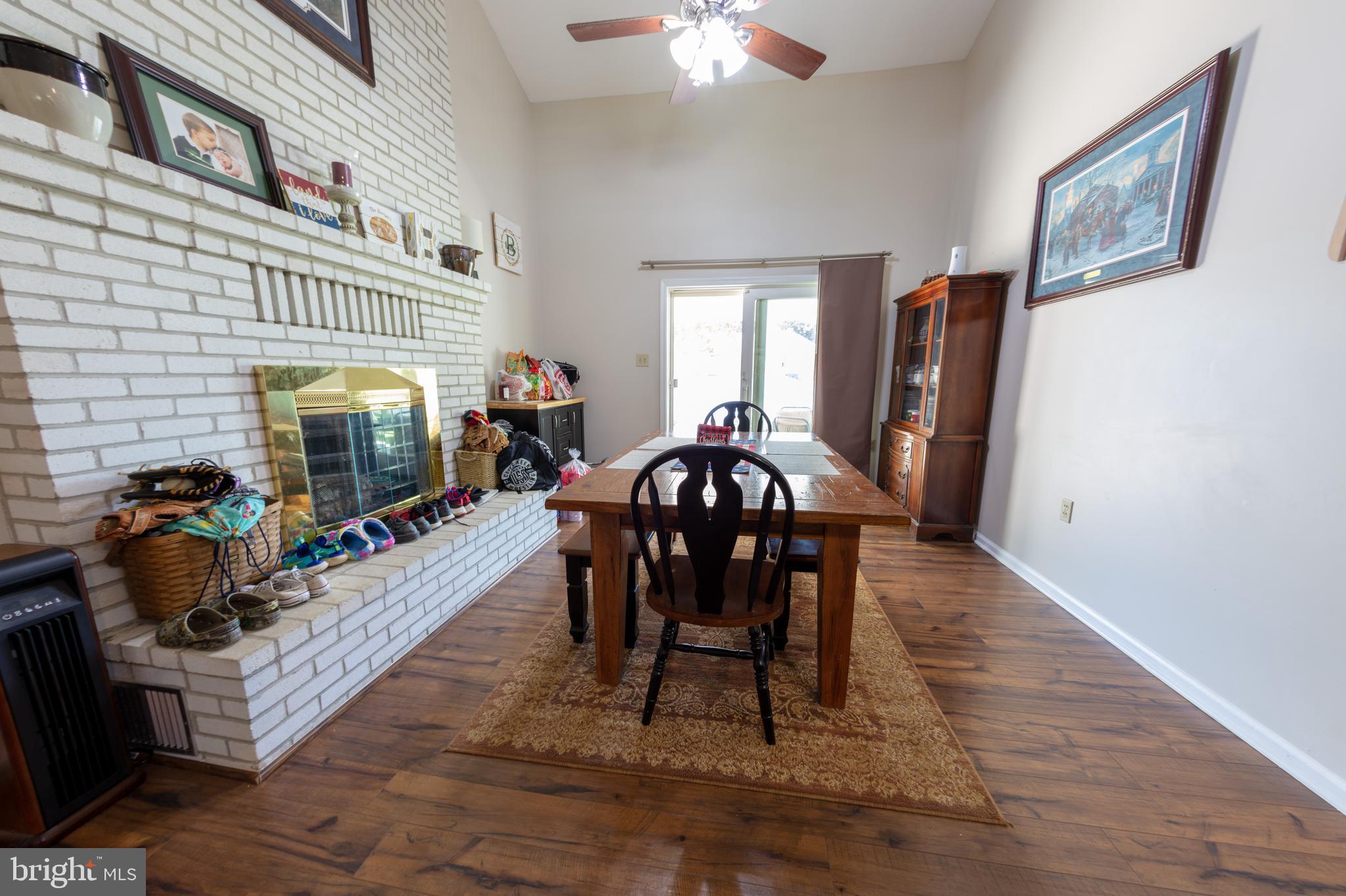 41 Dundee Road Inwood, WV 25428 - Photo 8 of 53 Dining Area