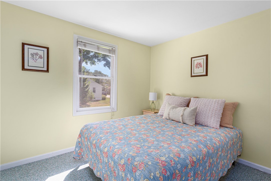 100 Kingstown Road Narragansett, RI 02882 - Photo 18 of 37 Main Floor Bedroom