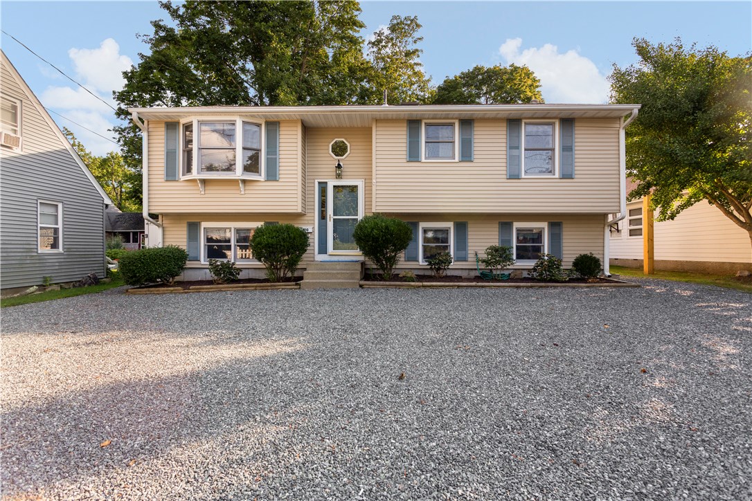 100 Kingstown Road Narragansett, RI 02882 - Photo 3 of 37 Gallery Image 3