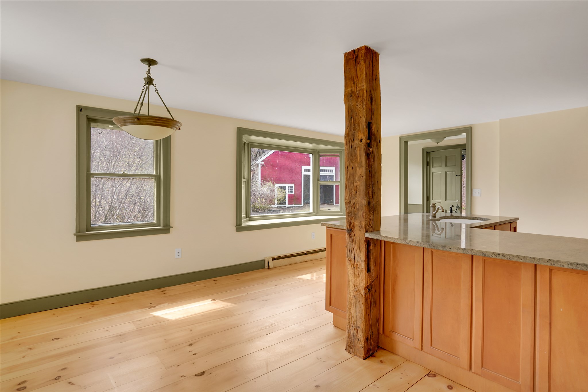 642 Mountain Road Lyndeborough, NH 03082 - Photo 3 of 40