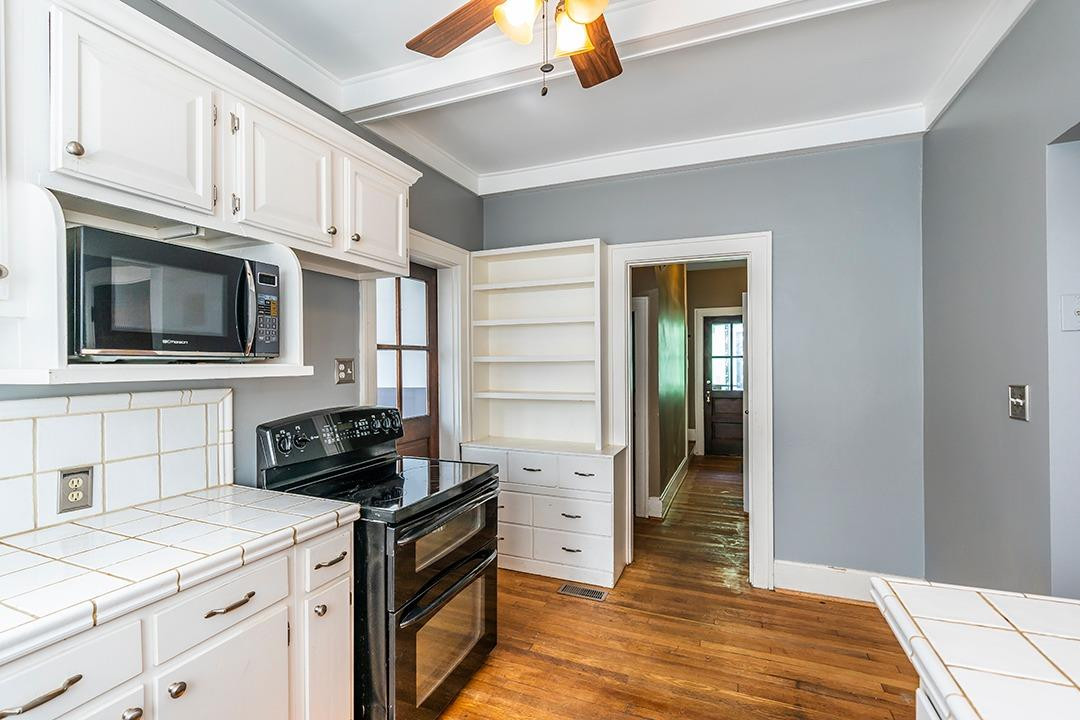 1360 Fontaine Road Lexington, KY 40502 - Photo 13 of 31 Photo 13