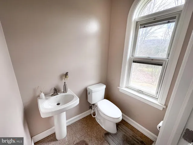 $1,995,000 | 171 Manhasset Drive, Port Matilda, PA 16870