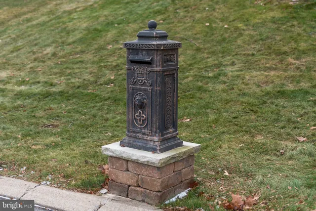 $1,995,000 | 171 Manhasset Drive, Port Matilda, PA 16870