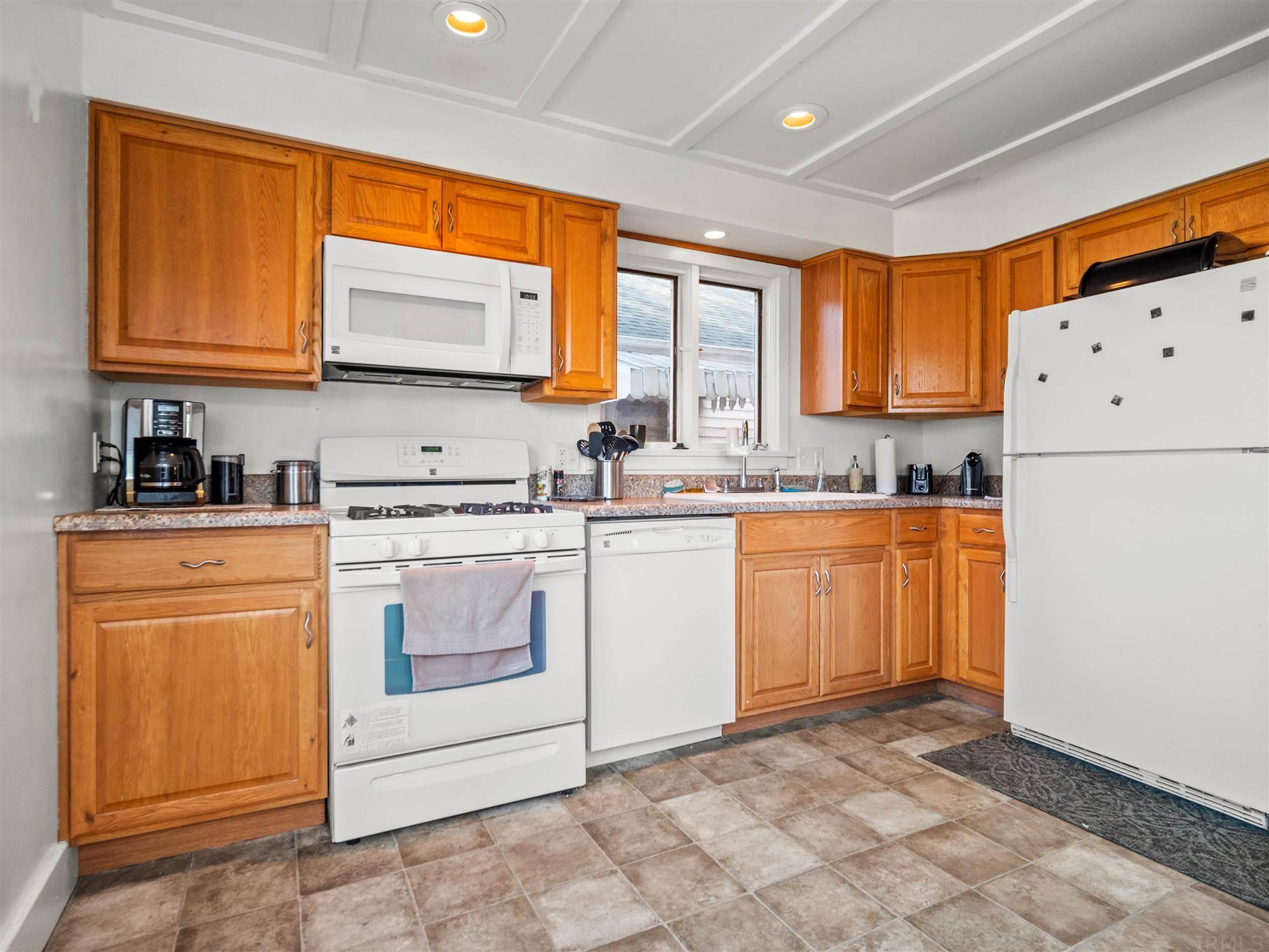 2409 Terrace Road Fort Wayne, IN 46805 - Photo 20 of 36