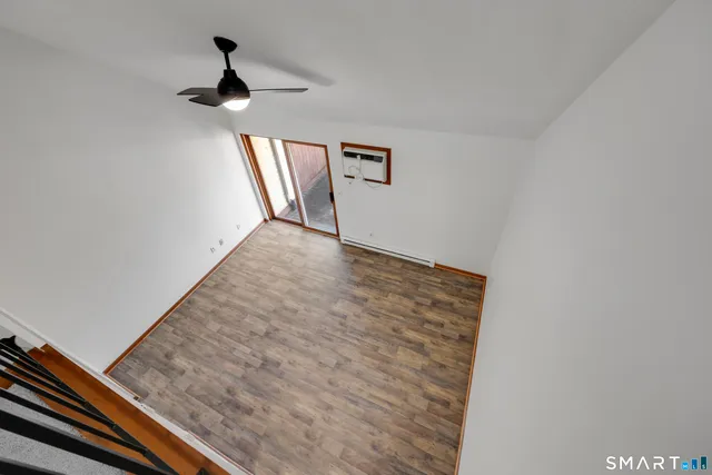 $159,900 | 268 Hartford Turnpike, Unit E5, Tolland, CT 06084