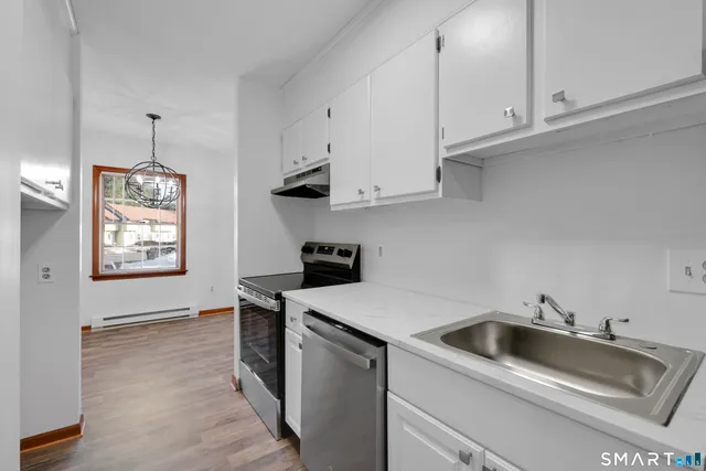 $159,900 | 268 Hartford Turnpike, Unit E5, Tolland, CT 06084