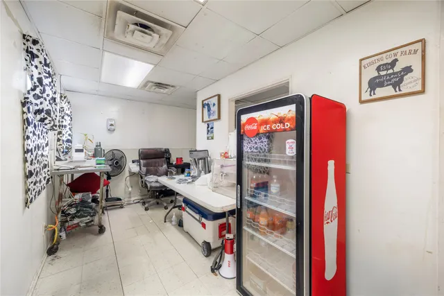 $820,000 | 9210 Ashville Drive, Houston, TX 77051