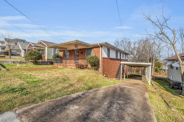 $229,000 | 2005 Vine Street, Chattanooga, TN 37404