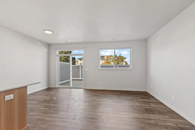 $640,000 | 211 North Woodlawn Lane, Spokane Valley, WA 99216