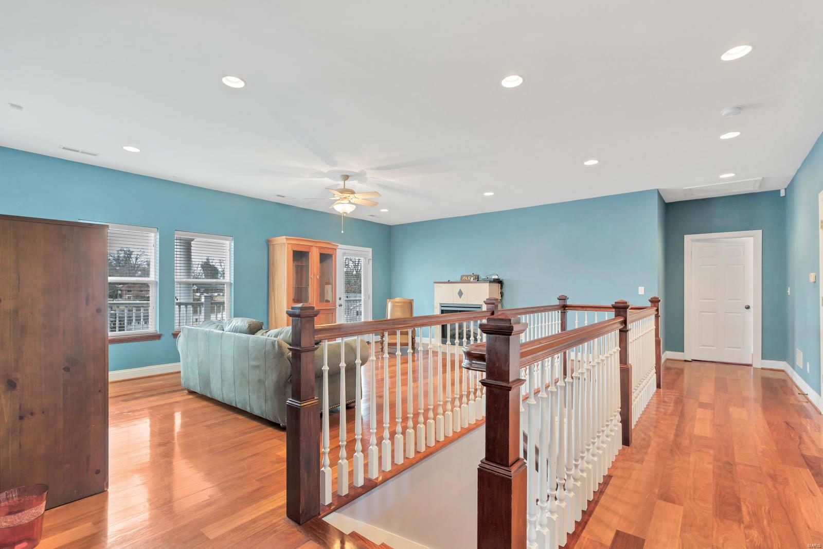 5467 Ringer Road St. Louis, MO 63129 - Photo 22 of 70 Gallery Image 22
