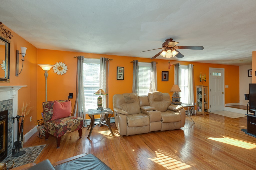 71 Ormonde Road Methuen, MA 01844 - Photo 8 of 29 Gallery Image 8