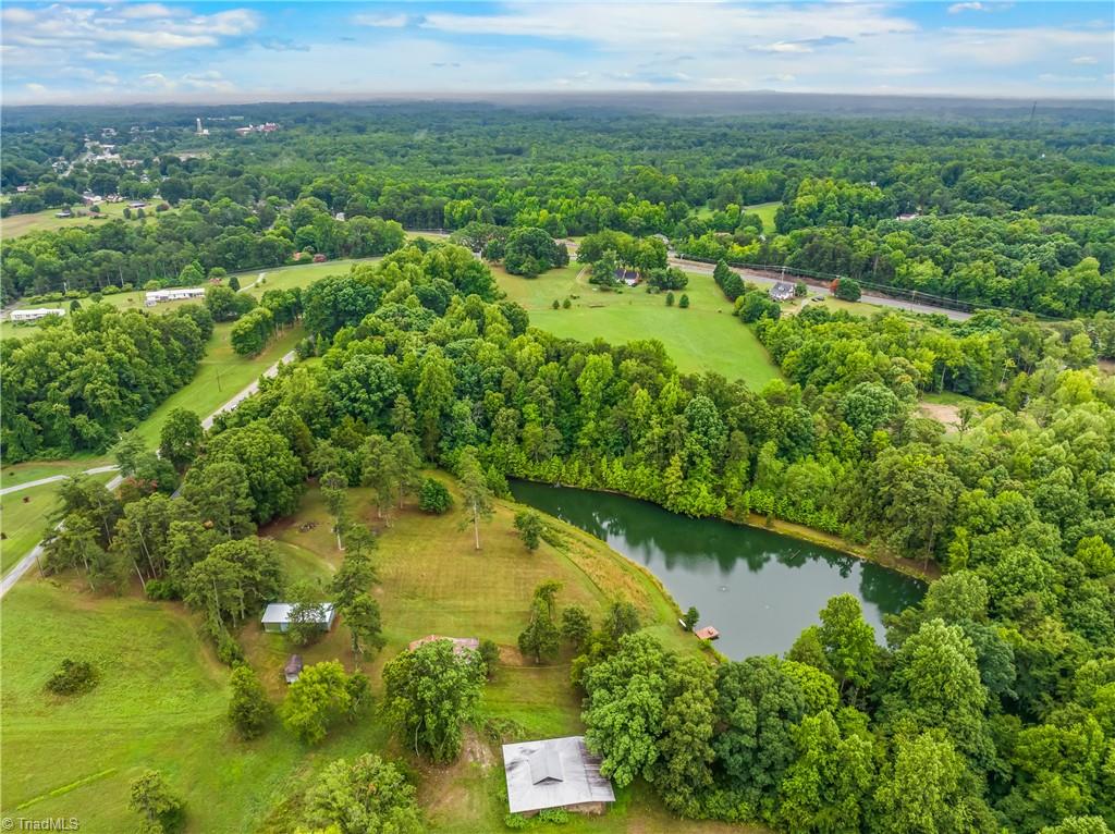 5228 Weatherly Road Greensboro, NC 27406 - Photo 45 of 48 Gallery Image 45