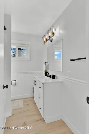 $645,000 | 1810 West Honeysuckle Avenue, Hayden, ID 83835