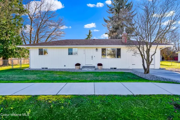 $645,000 | 1810 West Honeysuckle Avenue, Hayden, ID 83835