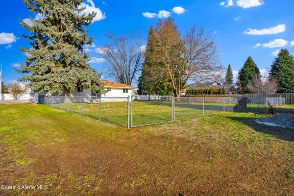 $645,000 | 1810 West Honeysuckle Avenue, Hayden, ID 83835