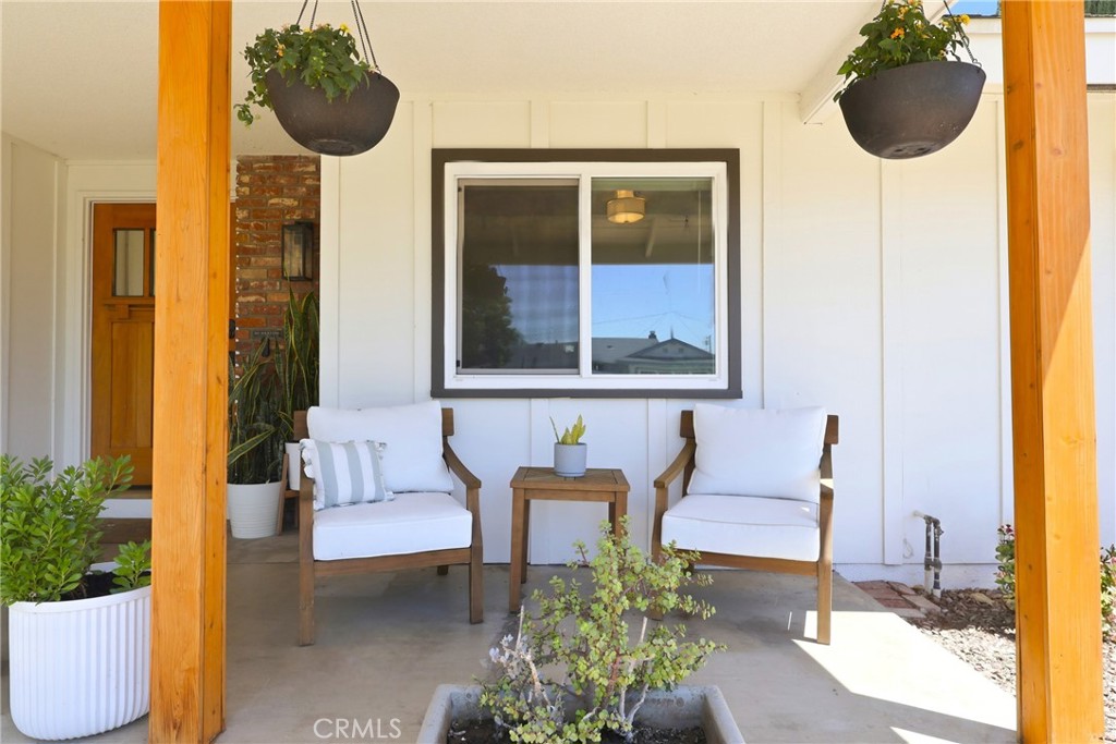 9222 Cielito Street Rancho Cucamonga, CA 91701 - Photo 2 of 28
