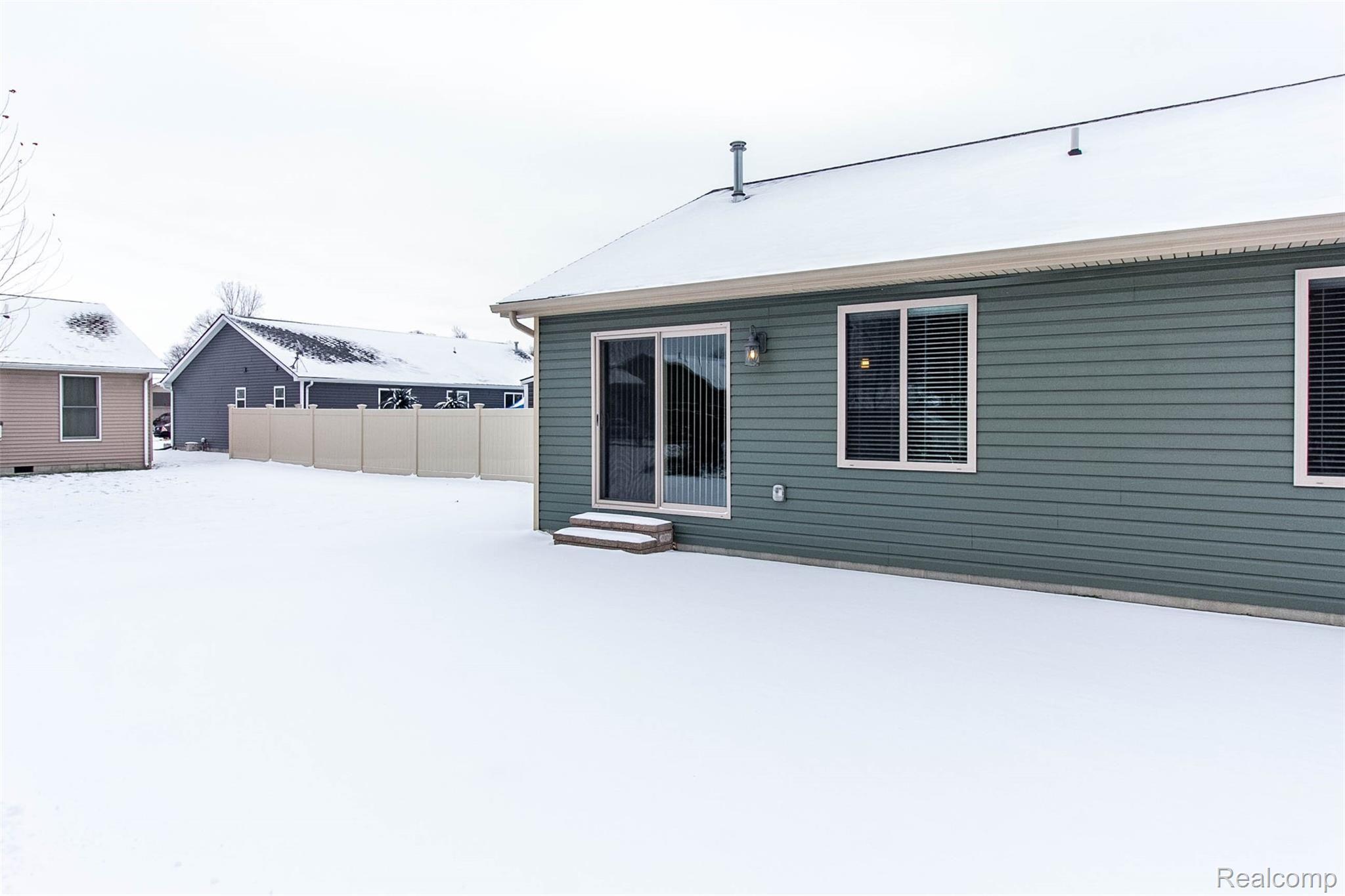 9556 Amy Road Algonac, MI 48001 - Photo 30 of 31 42.jpg