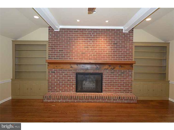 866 Old State Road Berwyn, PA 19312 - Photo 5 of 23