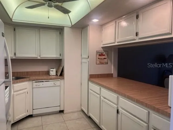 $220,000 | 1211 Capri Isles Boulevard, Unit 55, Venice, FL 34292