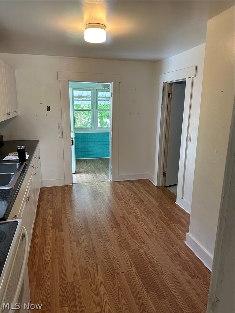 2285 6th Street Southwest Akron, OH 44314 - Photo 5 of 15