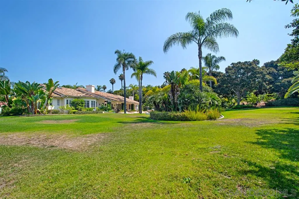 6955 Rancho La Cima Drive Rancho Santa Fe, CA 92067 - Photo 24 of 25 Gallery Image 24