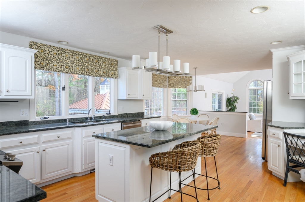 17 Roxanne Road Pembroke, MA 02359 - Photo 13 of 41 Gallery Image 13