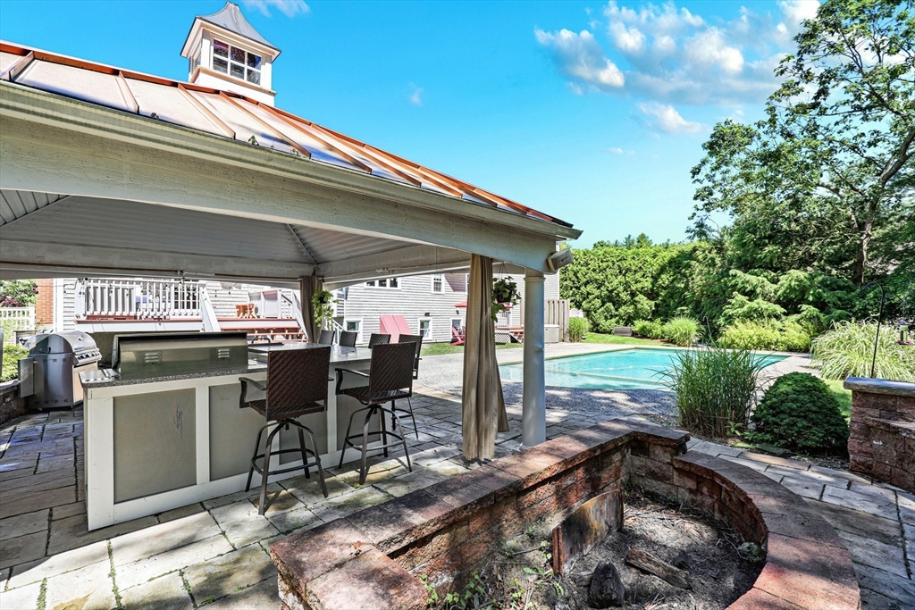 17 Roxanne Road Pembroke, MA 02359 - Photo 40 of 41 Gallery Image 40