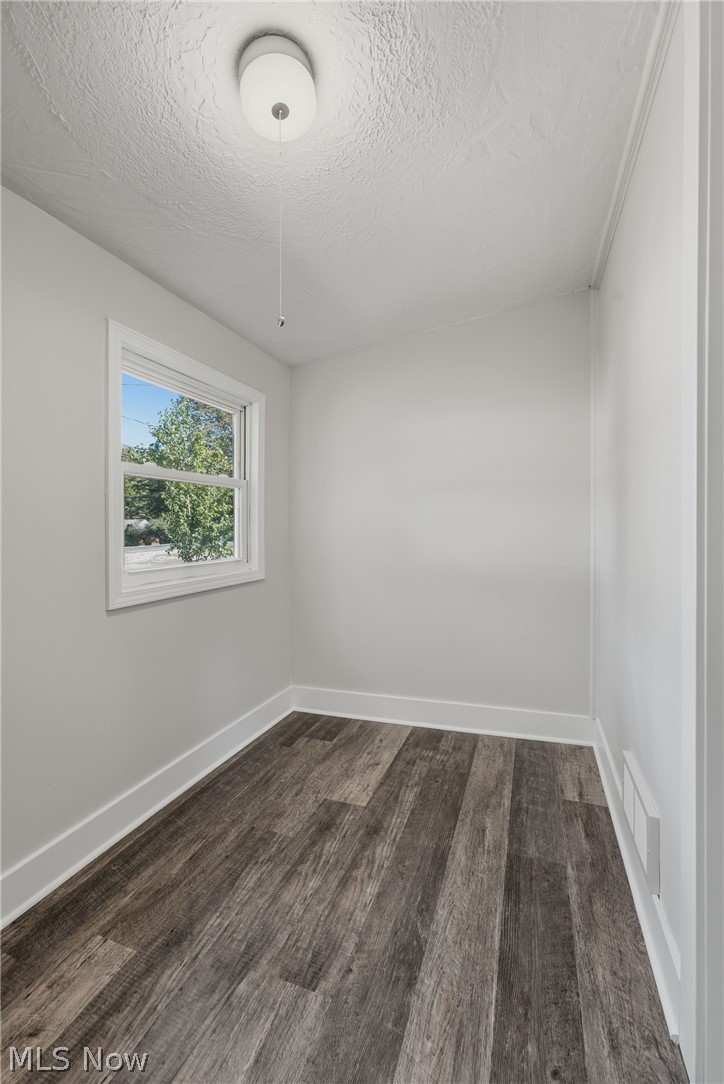 2950 Hayne Road Akron, OH 44312 - Photo 12 of 36 Gallery Image 12