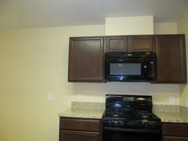 $1,945 | 21627 Micheala Way, Humble, TX 77338