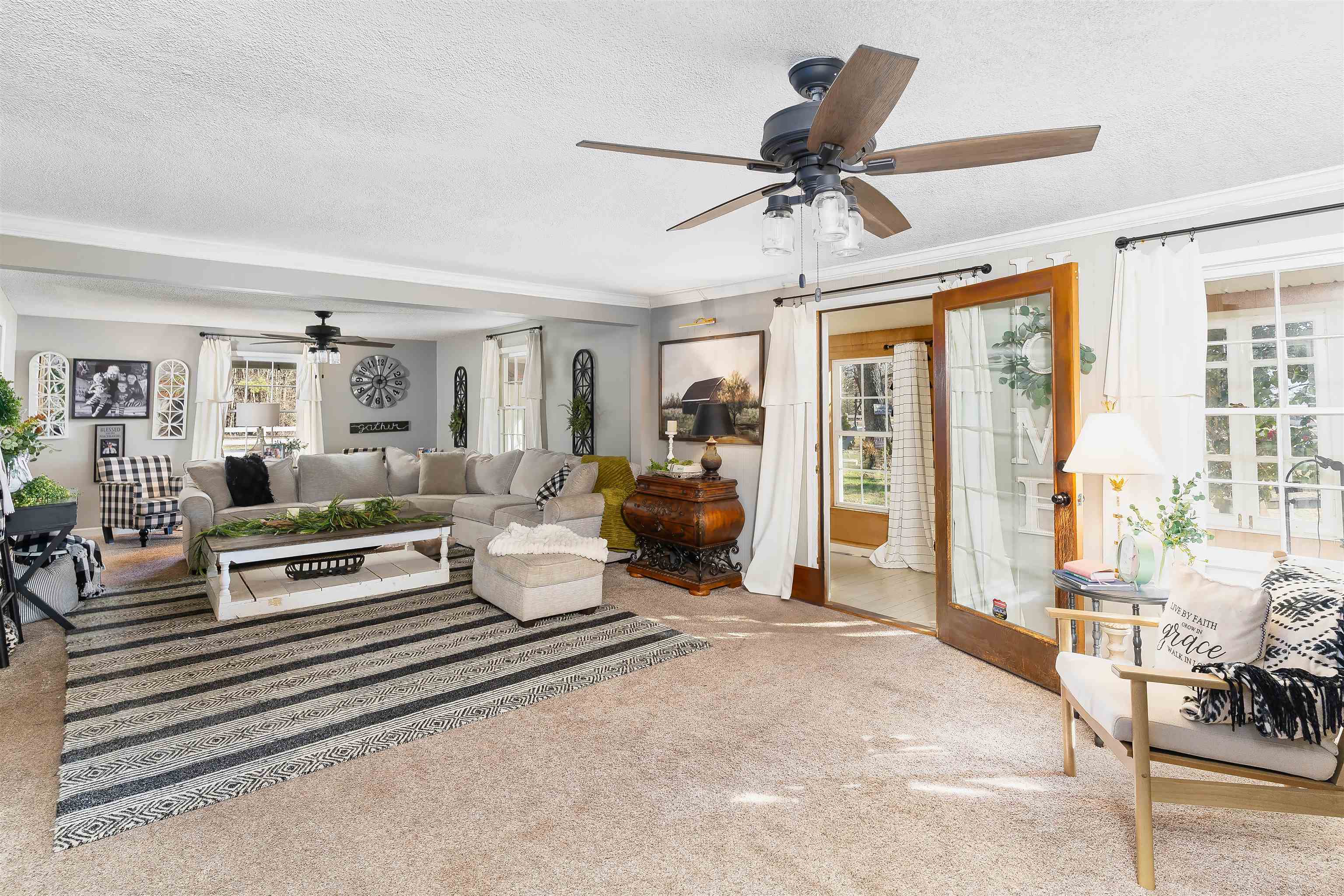 447 Henderson Road Chesnee, SC 29323 - Photo 17 of 50