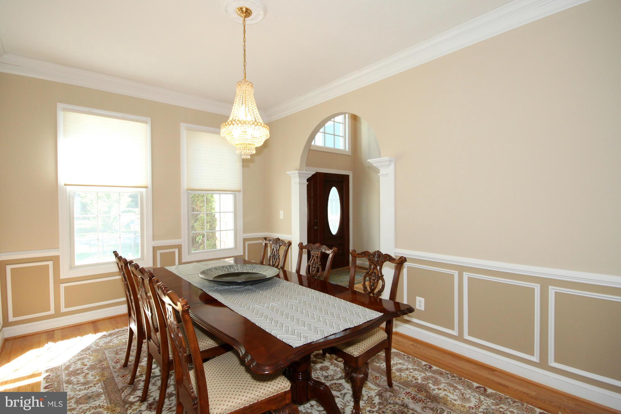 4048 Hunt Road Fairfax, VA 22032 - Photo 6 of 30 Dining Room