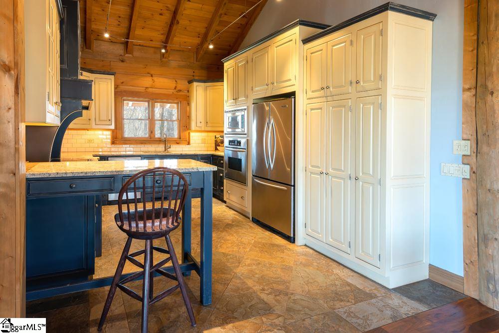 162 Cold Mountain View Cleveland, SC 29635 - Photo 11 of 36