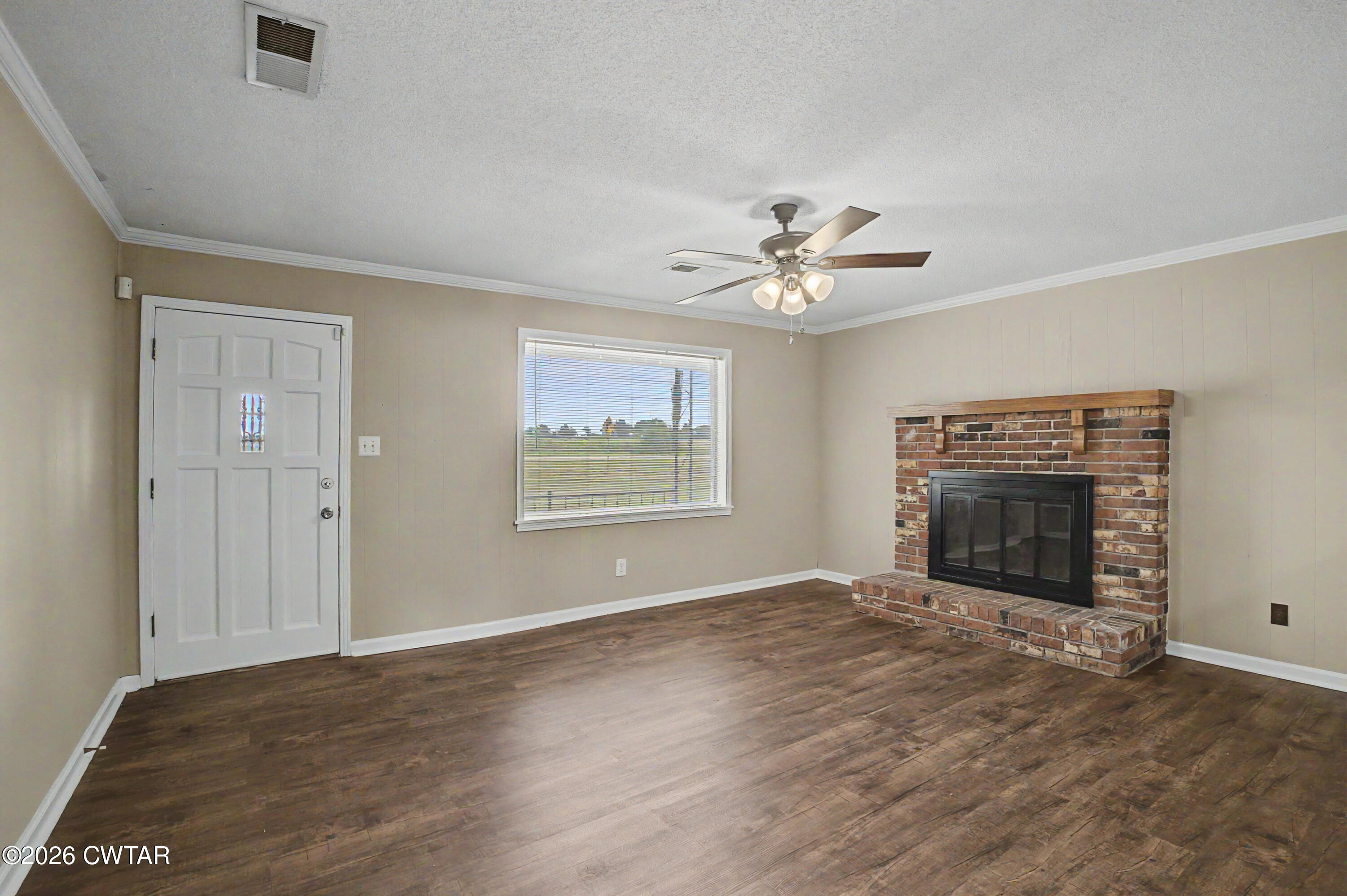7081 Poplar Corner Road Bells, TN 38006 - Photo 5 of 25 Living Room 2
