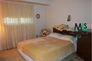 31649 Kelly Road Fraser, MI 48026 - Photo 6 of 6 485782-5.JPG