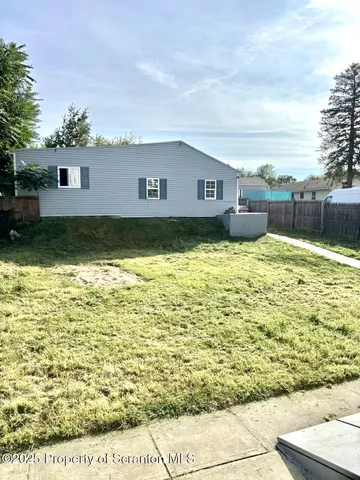 $1,600 | 1911 Luzerne Street, Scranton, PA 18504