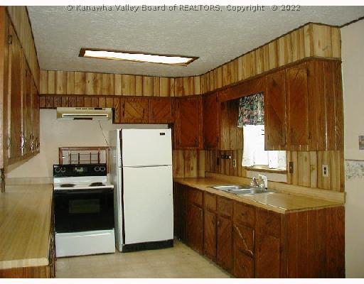 0 Rt 1 Millwood, WV 25262 - Photo 3 of 5 Kitchen.