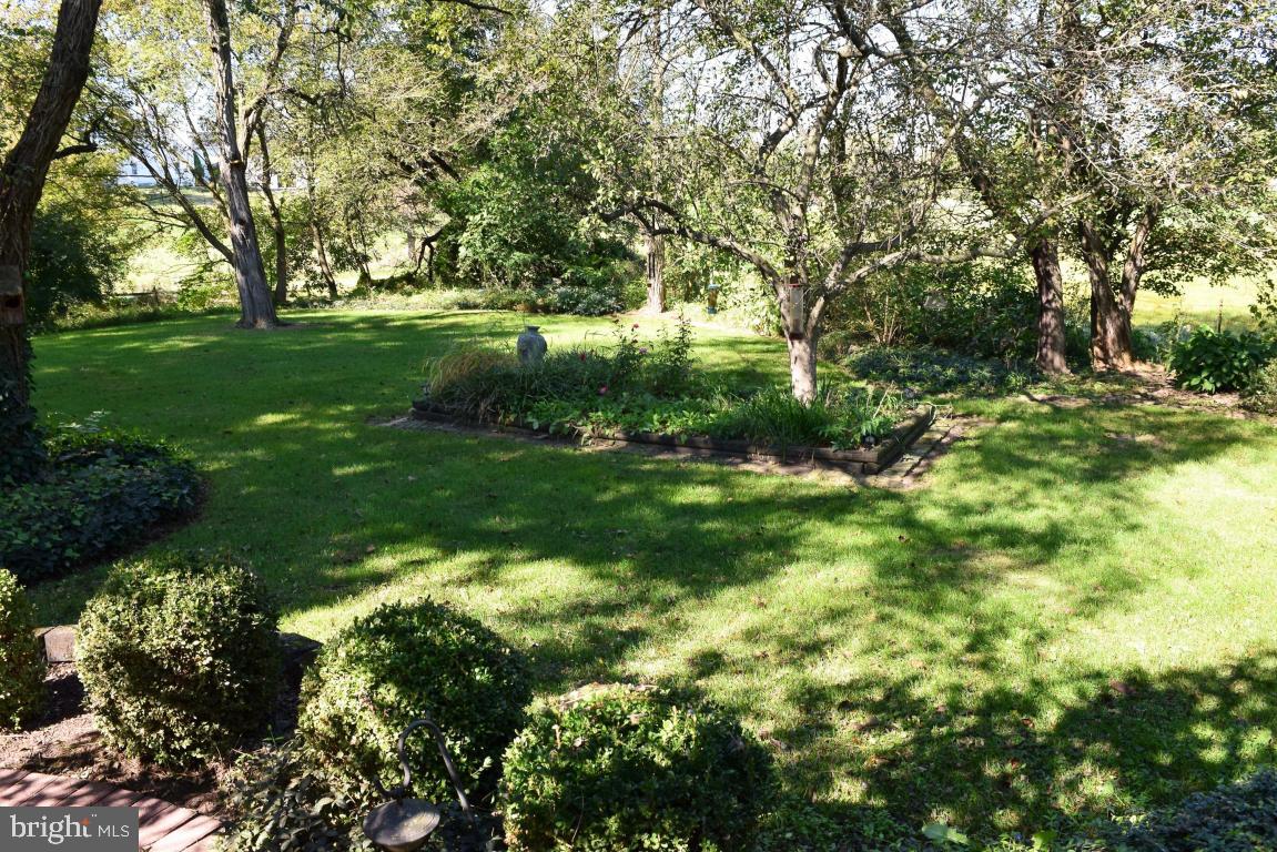 1416 Oregon Road Leola, PA 17540 - Photo 50 of 59