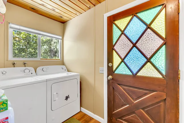 $399,900 | 54915 South Circle Drive, Idyllwild, CA 92549