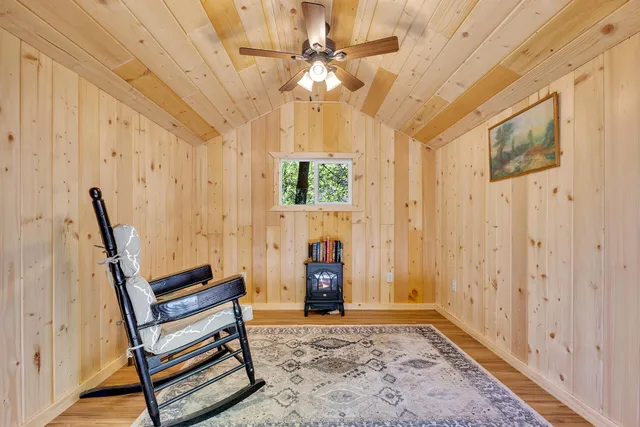 $399,900 | 54915 South Circle Drive, Idyllwild, CA 92549