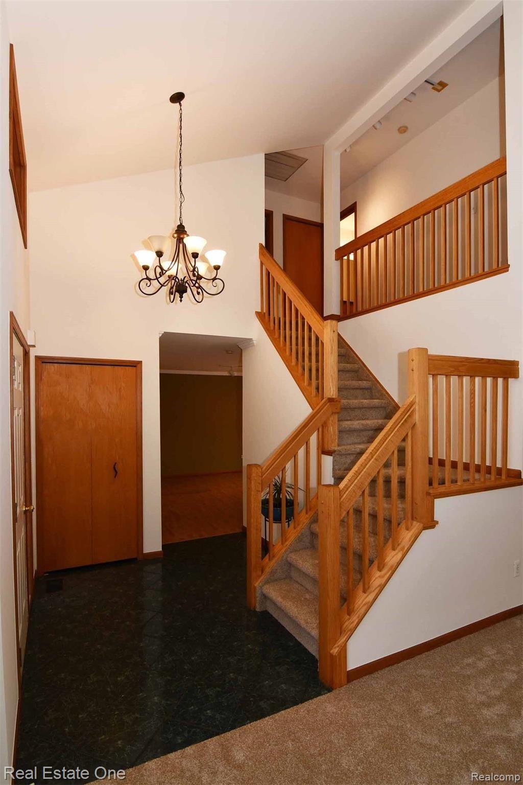 13668 North Ridge Drive Holly, MI 48442 - Photo 24 of 49 DSC_9348.jpg