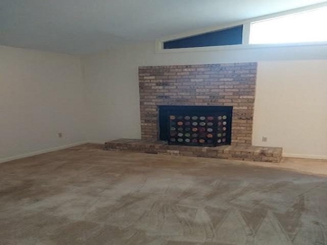 1435 East Holmes Road Memphis, TN 38116 - Photo 8 of 25 a living room with a fireplace